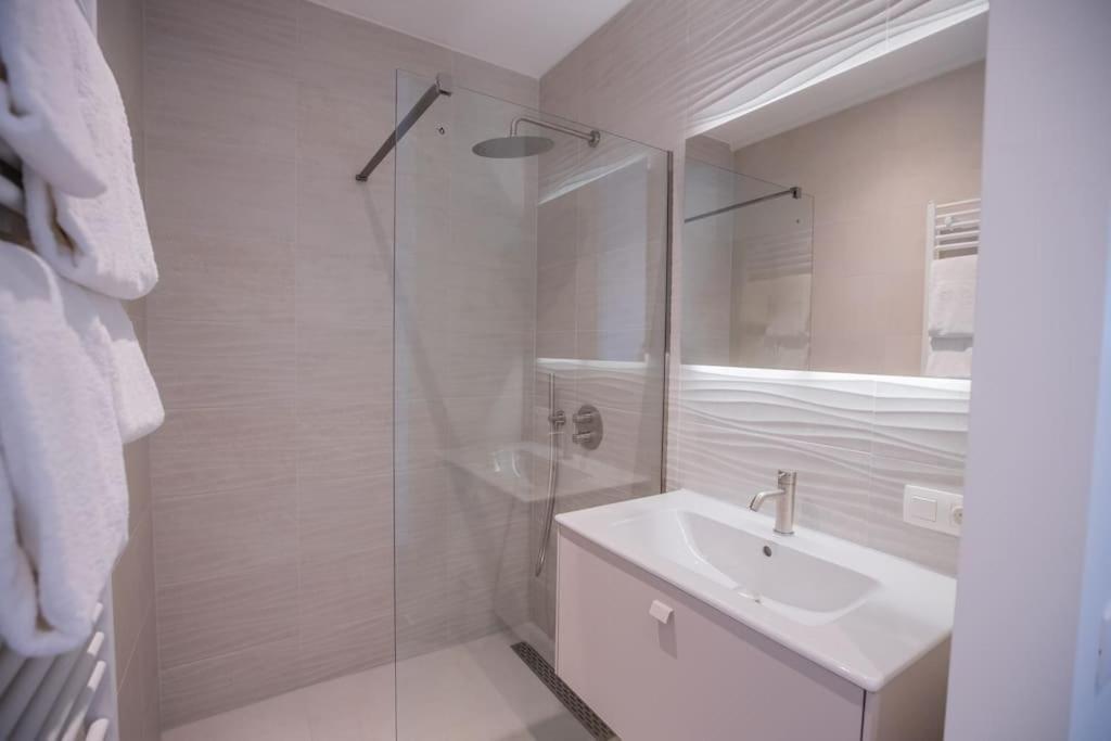 Penthouse Royal, Luxurious And Cozy With Sauna Cadzand Eksteriør bilde